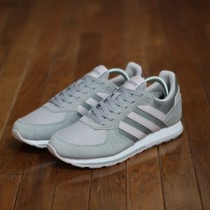 adidas 8k running sneaker